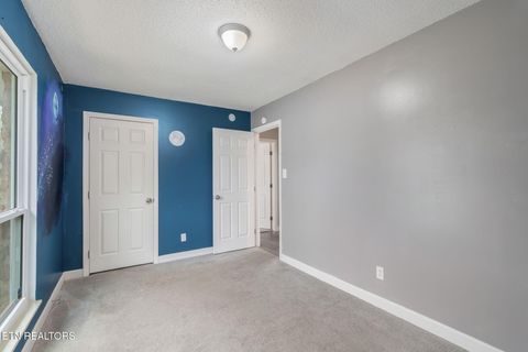 Tiny photo for 709 W Meadecrest Drive, Knoxville, TN 37923 (MLS # 1330634)