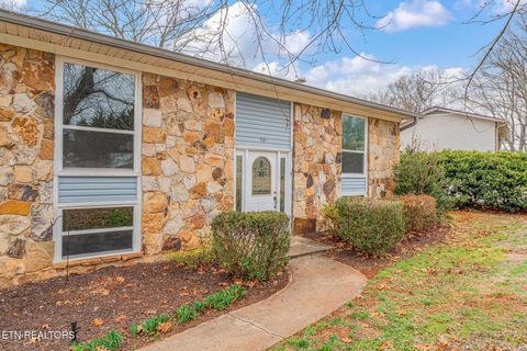 Tiny photo for 709 W Meadecrest Drive, Knoxville, TN 37923 (MLS # 1330634)