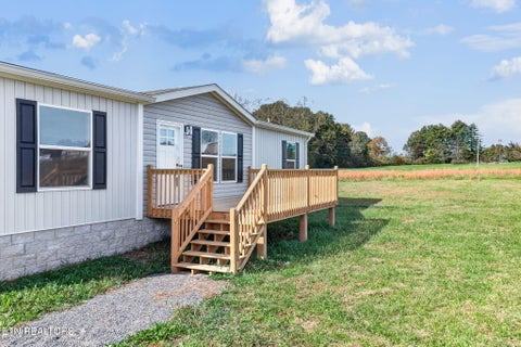 Tiny photo for 288 Bob Austin Rd, Crossville, TN 38571 (MLS # 1359593)