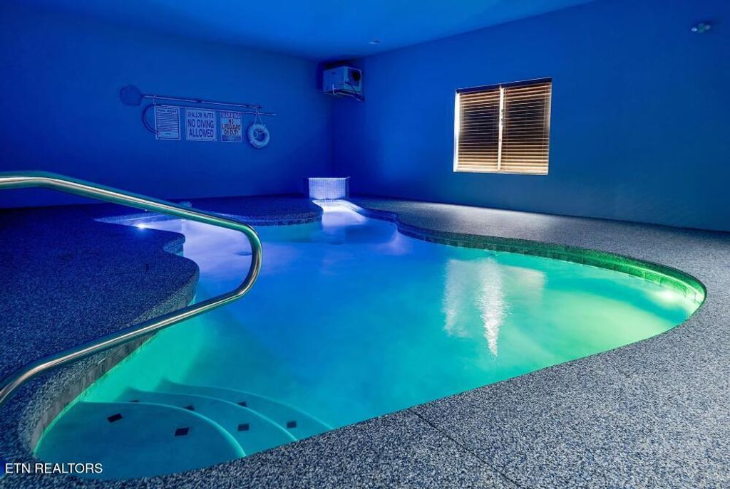 Photo of 561 Sugar Loaf Rd, Seymour, TN 37865 (MLS # 1328088)