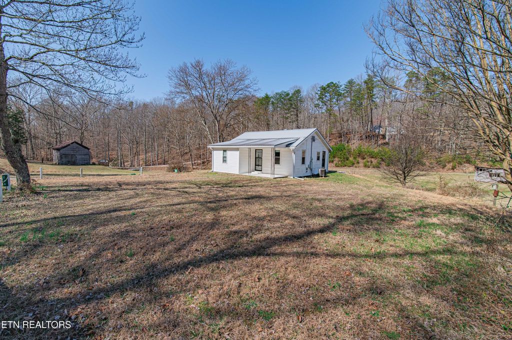 Photo of 214 Foust Hollow Rd, Heiskell, TN 37754 (MLS # 1294064)