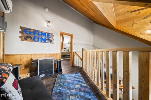 Tiny photo for 350 Big Bear Way, Pigeon Forge, TN 37863 (MLS # 1331288)