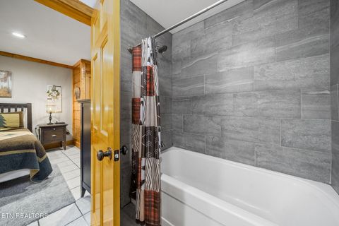 Tiny photo for 350 Big Bear Way, Pigeon Forge, TN 37863 (MLS # 1331288)