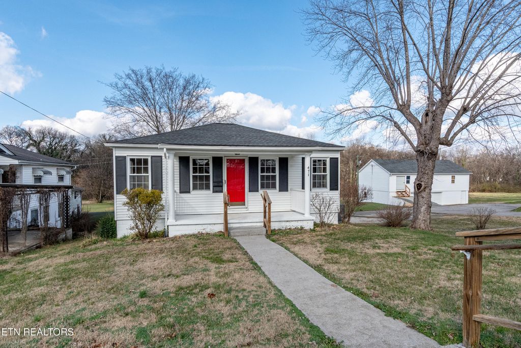 Photo of 471 E Lincoln Rd, Alcoa, TN 37701 (MLS # 1324960)