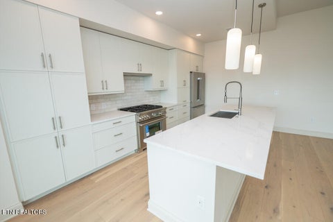 Tiny photo for 122 Stadium Way #712, Knoxville, TN 37915 (MLS # 1333128)
