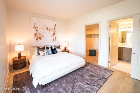 Tiny photo for 122 Stadium Way #712, Knoxville, TN 37915 (MLS # 1333128)