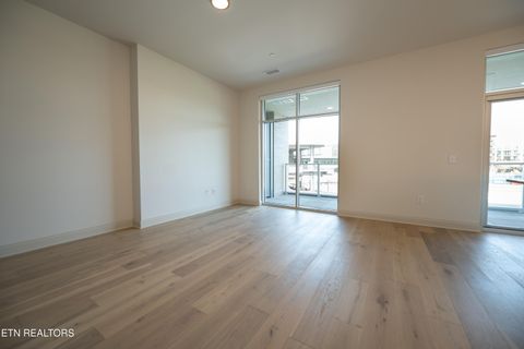 Tiny photo for 122 Stadium Way #712, Knoxville, TN 37915 (MLS # 1333128)