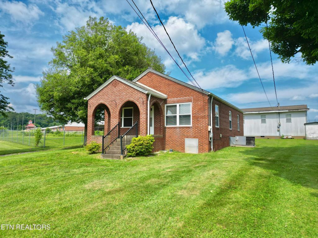 Photo of 1575 Burnett Station Rd, Seymour, TN 37865 (MLS # 1303847)