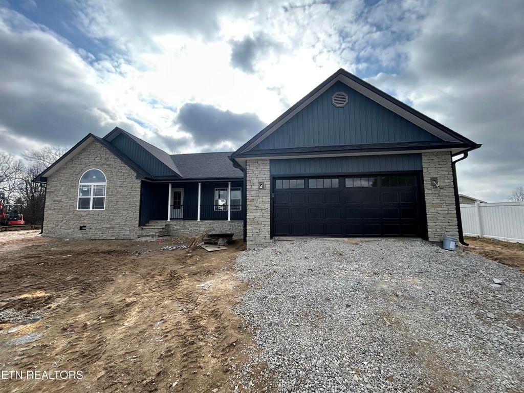Photo of 140 Colby Circle, Crossville, TN 38571 (MLS # 1339680)