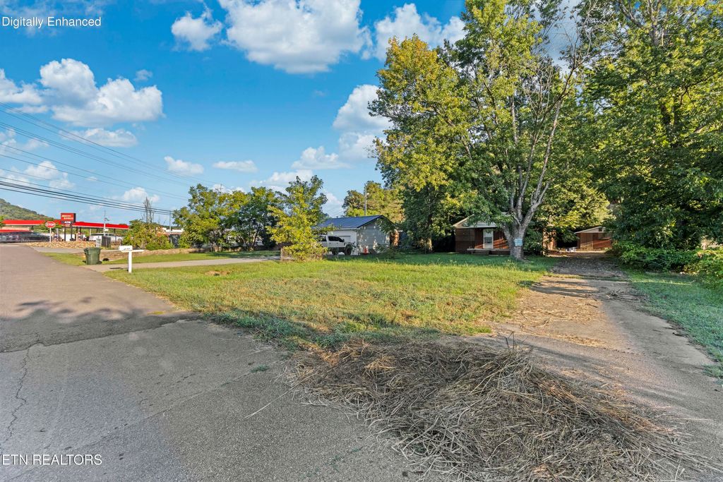 Photo of 104 King St, Pigeon Forge, TN 37862 (MLS # 1336416)