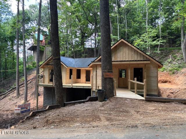 1710 Orchard Dr Drive