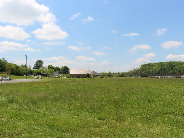 Photo 13 of 23 of Bank St land