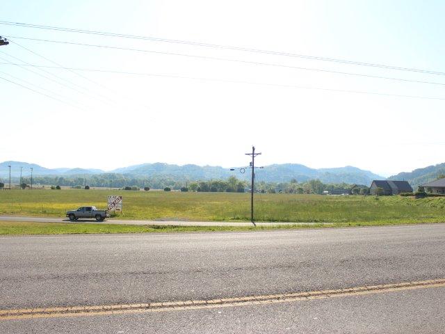 Photo 10 of 23 of Bank St land