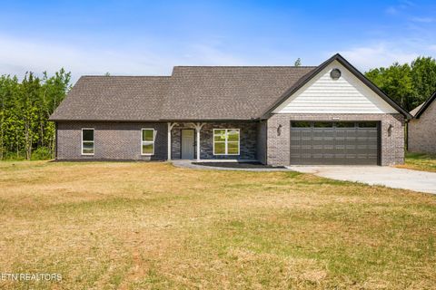 Photo of 1034 N Linden Drive, Alcoa, TN 37701 (MLS # 1346174)