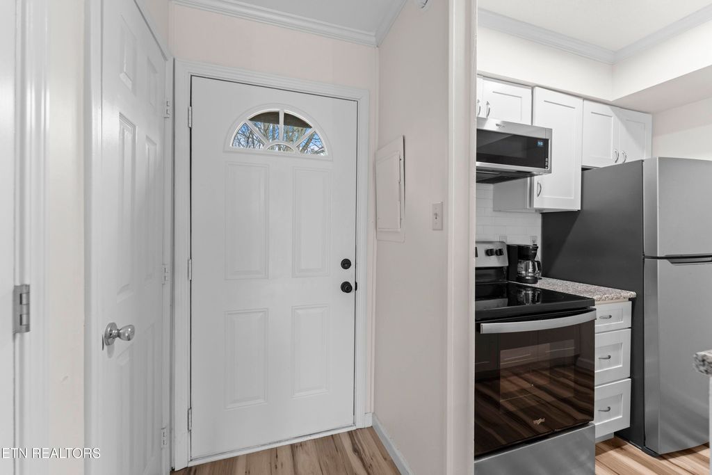 Photo of 45 Wilshire Heights Drive, Crossville, TN 38558 (MLS # 1330477)