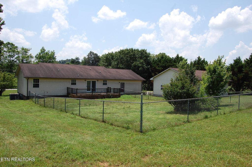 Photo of 3740 Miser Station Rd, Louisville, TN 37777 (MLS # 1302969)