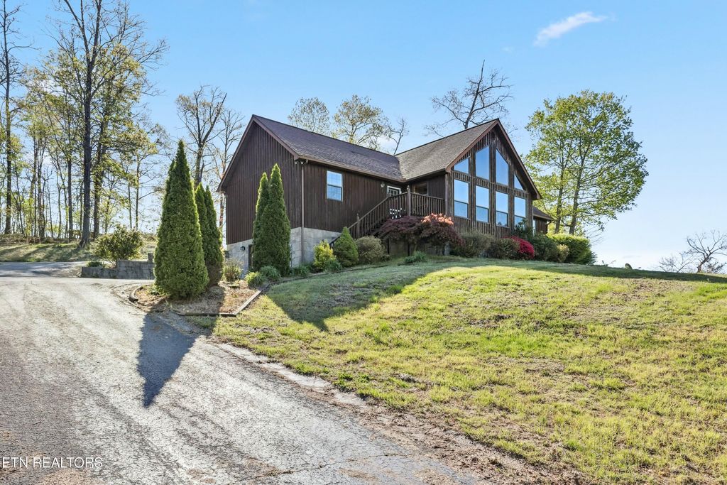 Photo of 183 Davis Rd, Rutledge, TN 37861 (MLS # 1296756)