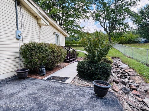 Tiny photo for 1014 Lakeshore Drive, Jamestown, TN 38556 (MLS # 1356257)