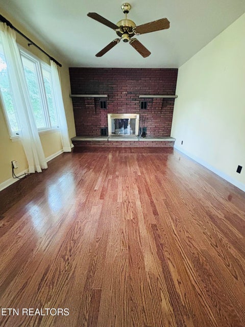 Tiny photo for 1014 Lakeshore Drive, Jamestown, TN 38556 (MLS # 1356257)