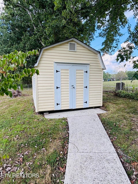 Tiny photo for 1014 Lakeshore Drive, Jamestown, TN 38556 (MLS # 1356257)