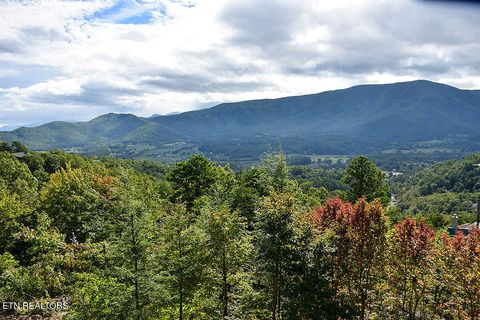 Photo of 2602 Hatcher Mountain Rd, Sevierville, TN 37862 (MLS # 1328144)