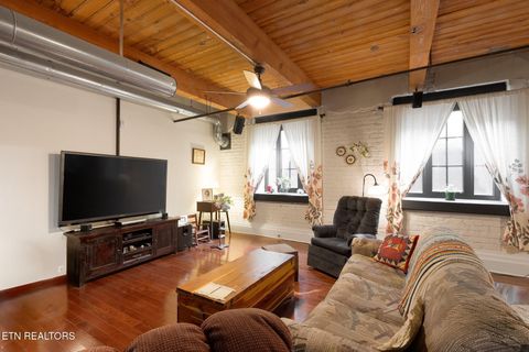 Tiny photo for 1060 Worlds Fair Park Drive #16, Knoxville, TN 37916 (MLS # 1322425)