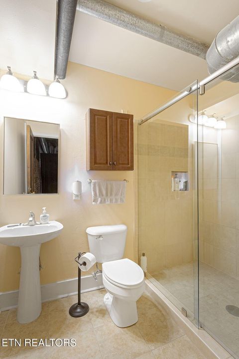 Tiny photo for 1060 Worlds Fair Park Drive #16, Knoxville, TN 37916 (MLS # 1322425)