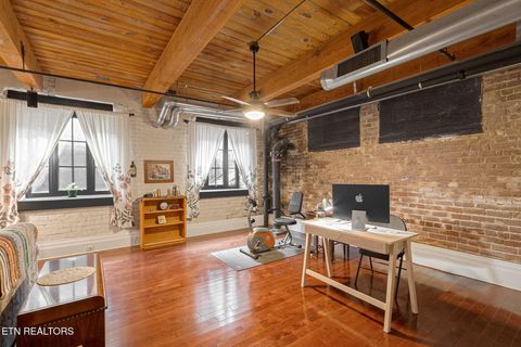 Tiny photo for 1060 Worlds Fair Park Drive #16, Knoxville, TN 37916 (MLS # 1322425)