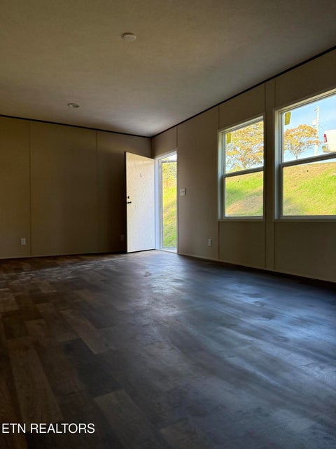 Tiny photo for 128 Whitaker Lane, Tazewell, TN 37879 (MLS # 1357498)
