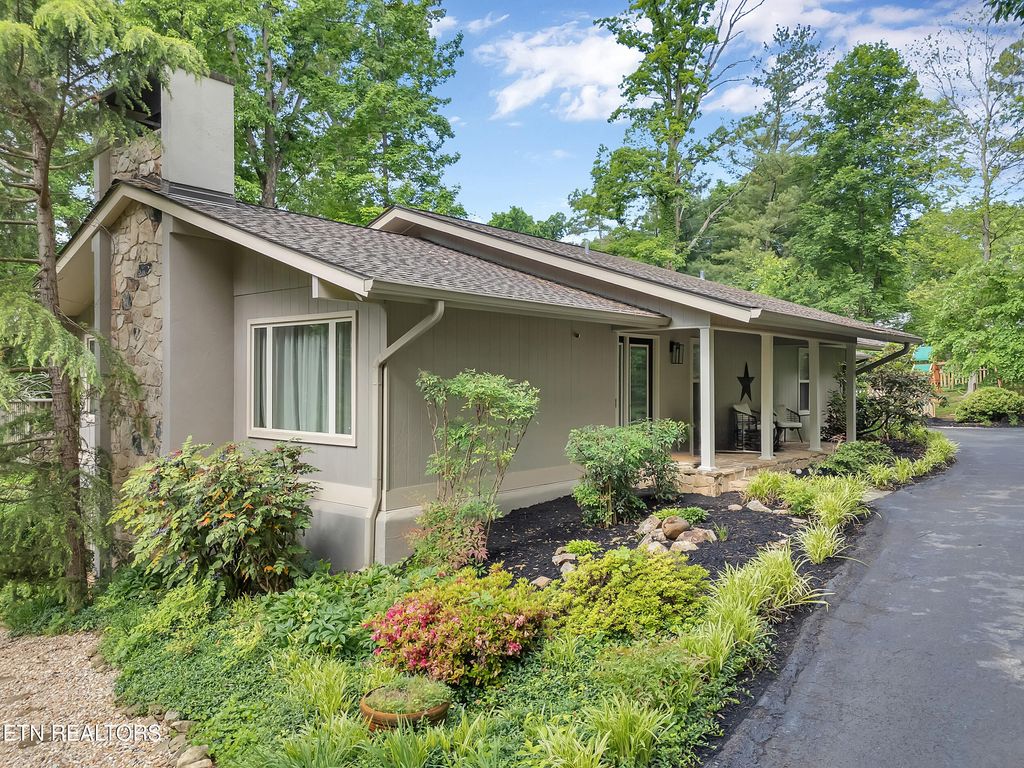 Photo of 213 Baltusrol Rd, Knoxville, TN 37934 (MLS # 1318610)