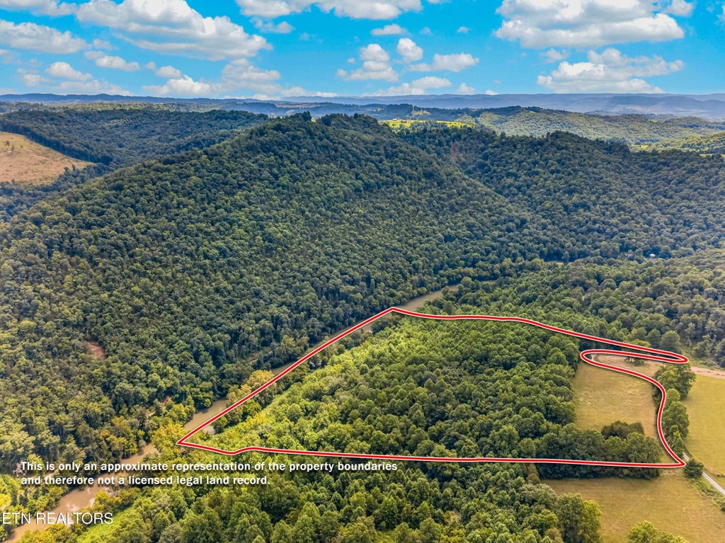 Photo of TBD Ferguson Ridge Rd, Tazewell, TN 37879 (MLS # 1352197)