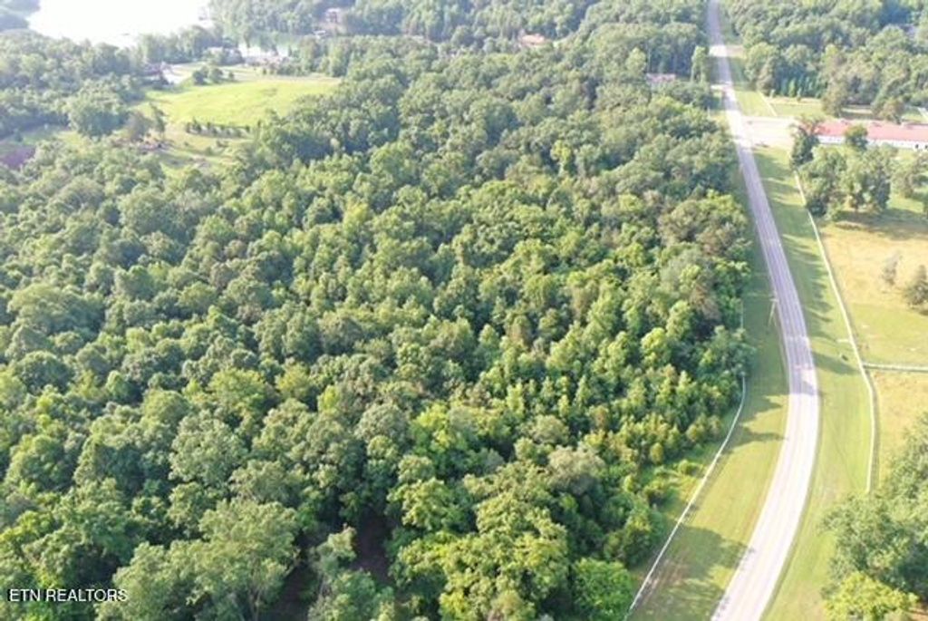 Photo of 1501 New Hope Rd, Rockwood, TN 37854 (MLS # 1325103)