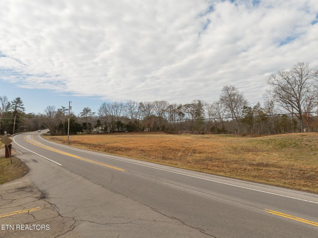 Photo of 0 E Governor John Sevier Hwy, Knoxville, TN 37920 (MLS # 1328965)