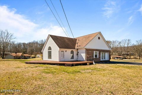 Tiny photo for 154 Scarlett Drive, LaFollette, TN 37766 (MLS # 1331051)