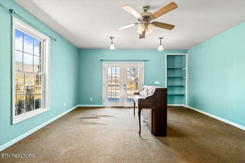 Tiny photo for 154 Scarlett Drive, LaFollette, TN 37766 (MLS # 1331051)