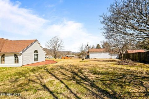 Tiny photo for 154 Scarlett Drive, LaFollette, TN 37766 (MLS # 1331051)