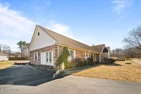 Tiny photo for 154 Scarlett Drive, LaFollette, TN 37766 (MLS # 1331051)
