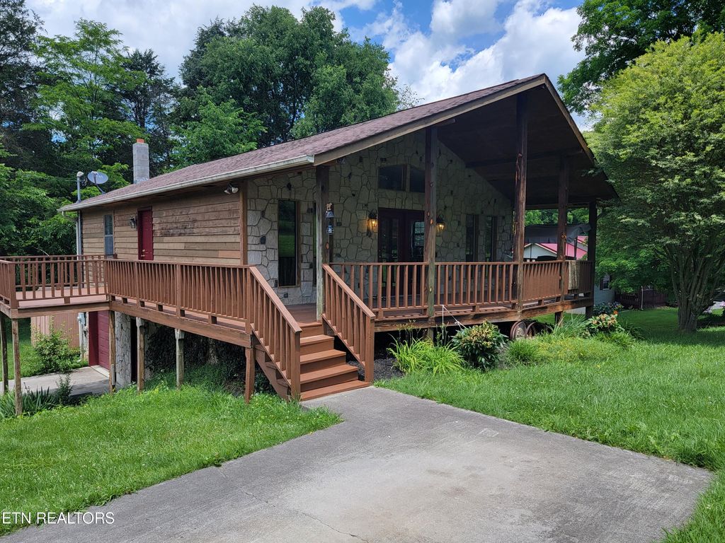 Photo of 188 Cross Creek Rd, Maynardville, TN 37807 (MLS # 1265287)
