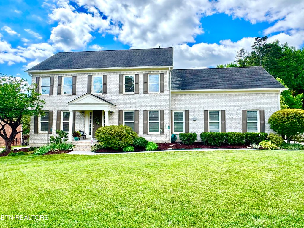 Photo of 69 Rolling Links Blvd, Oak Ridge, TN 37830 (MLS # 1344915)