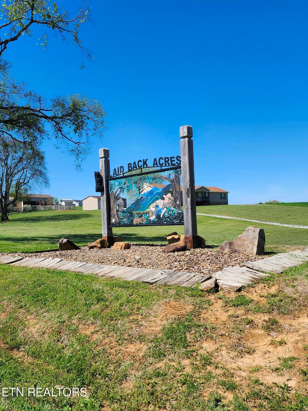 Photo of 90 Siesta Drive, Newport, TN 37821 (MLS # 1296699)