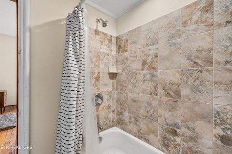 Tiny photo for 110 E Jackson Ave #1, Knoxville, TN 37915 (MLS # 1316631)