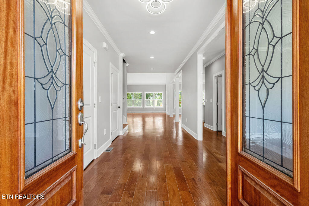 168 Amohi Way