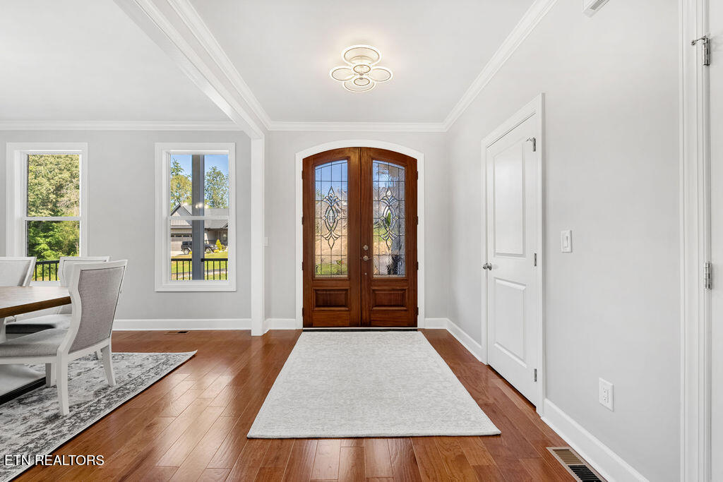 168 Amohi Way