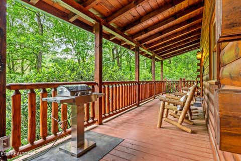 Tiny photo for 1712 Pulaski Lane, Sevierville, TN 37862 (MLS # 1350166)