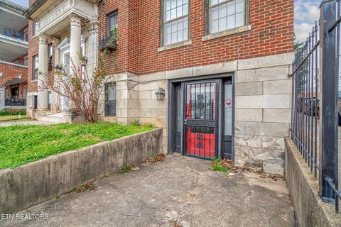 Tiny photo for 201 W 5Th Ave #15, Knoxville, TN 37917 (MLS # 1323651)