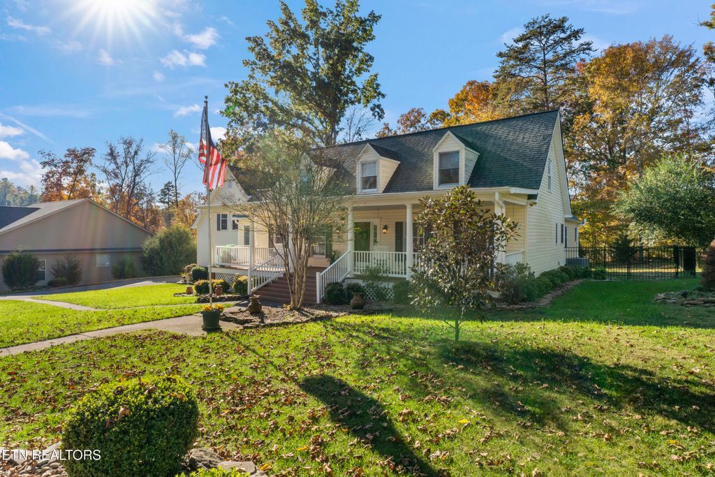 Photo of 416 Igoti Lane, Loudon, TN 37774 (MLS # 1323171)