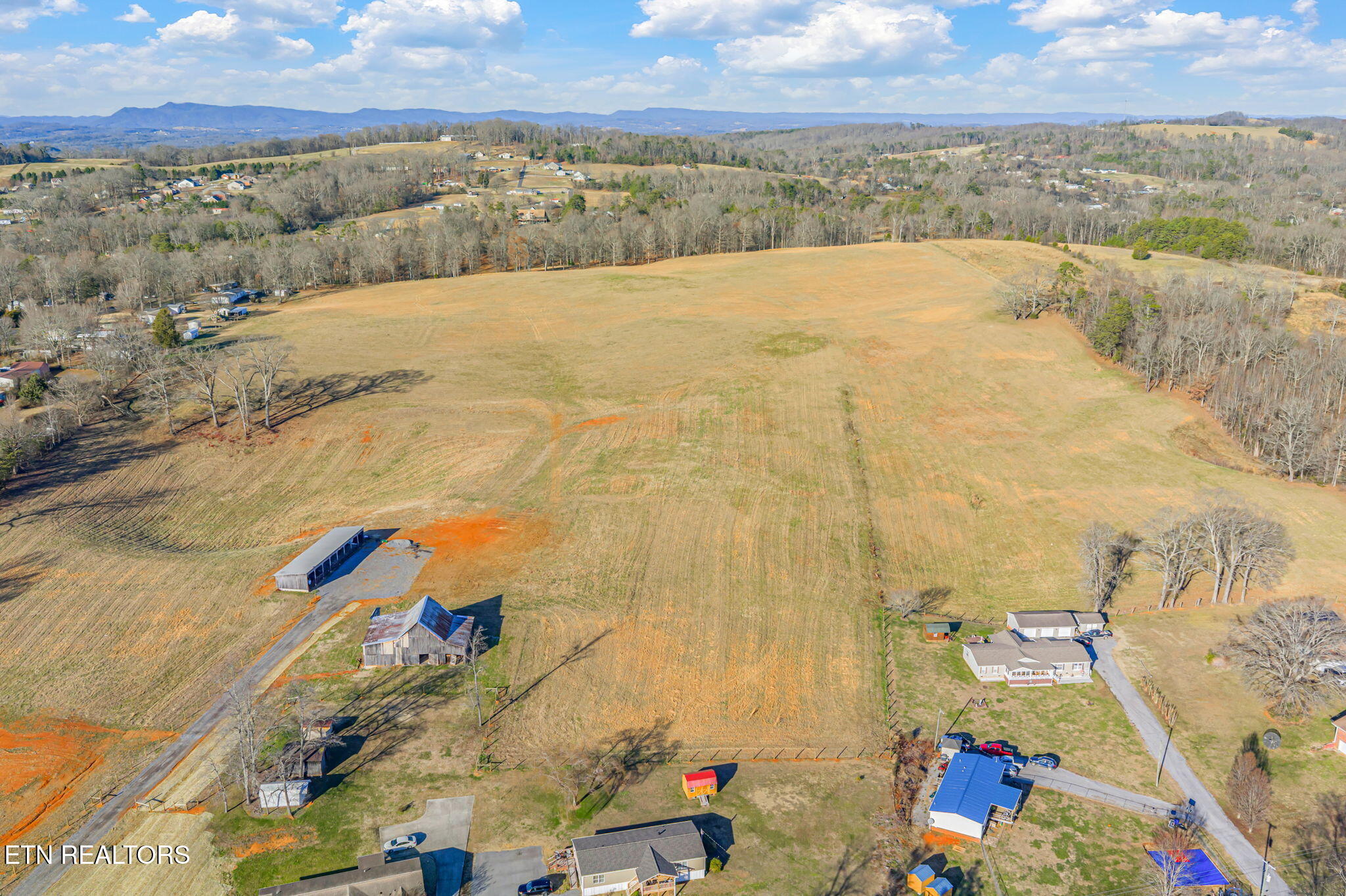 Photo 1 of 30 — Thorngrove Pike, Strawberry Plains, TN 37871