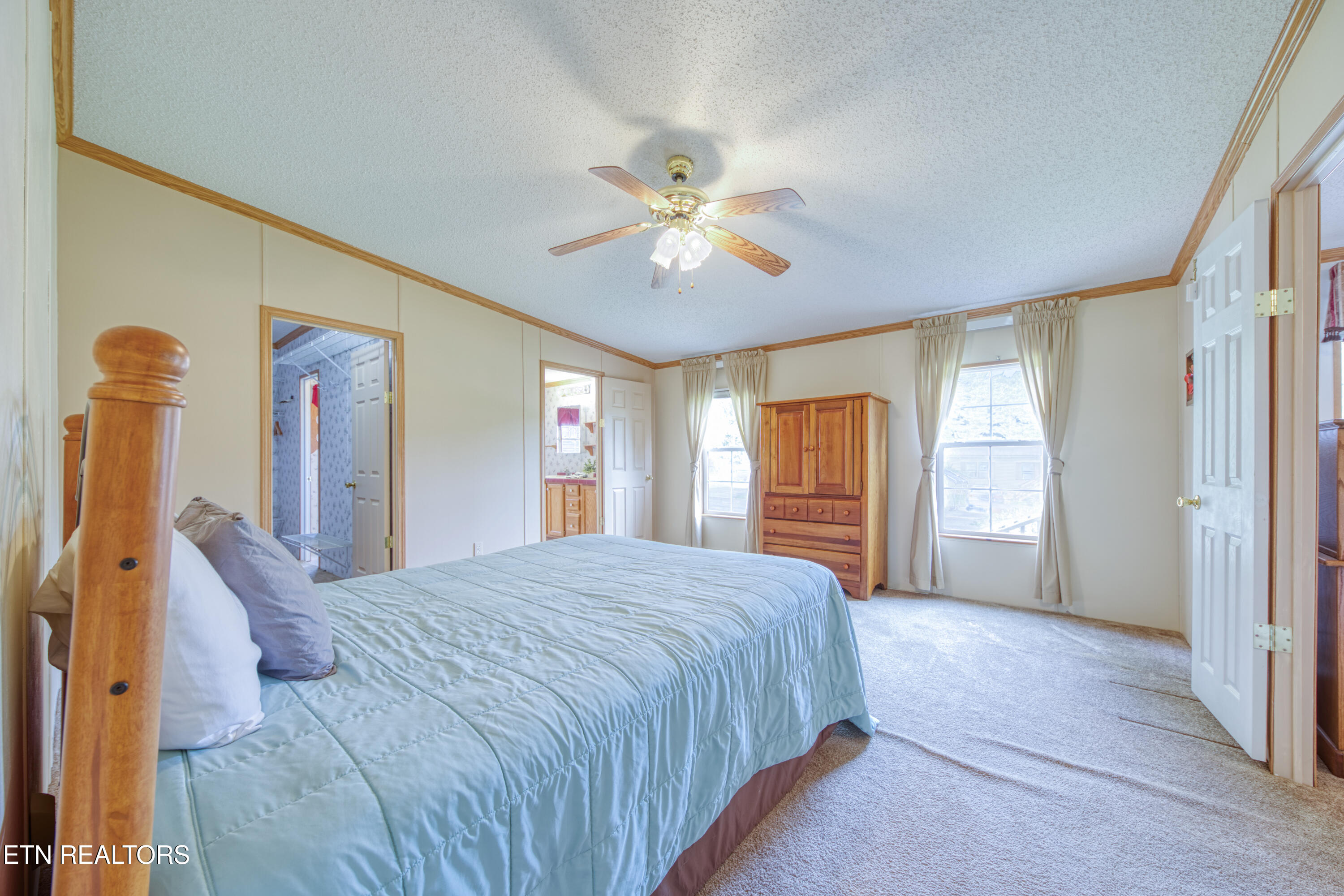 310 Abbott Rd