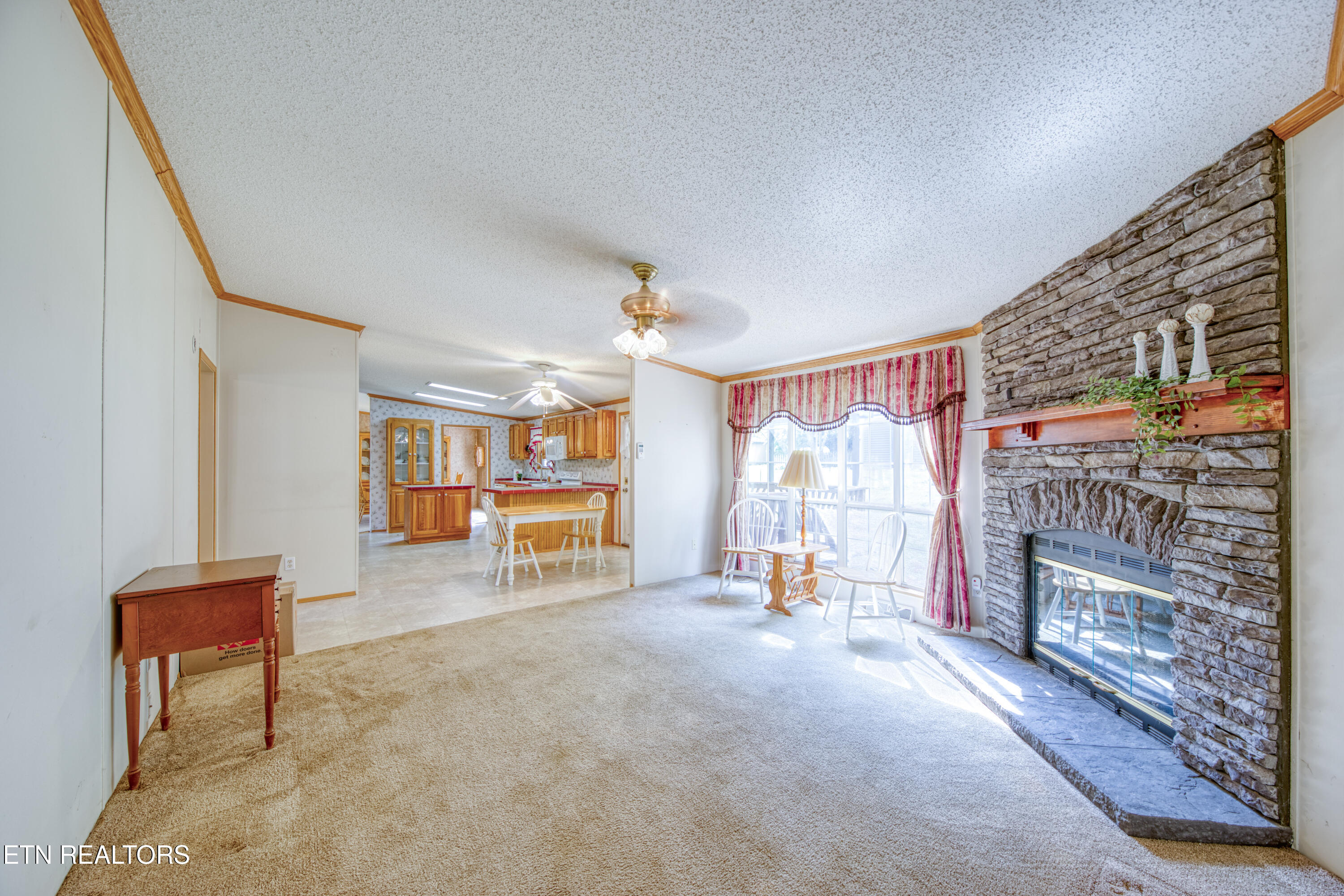 310 Abbott Rd