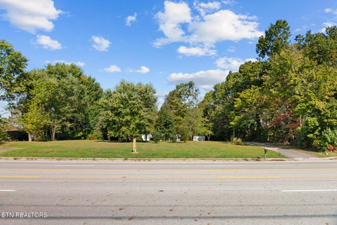 Tiny photo for 3533 Peavine Rd, Crossville, TN 38571 (MLS # 1359300)